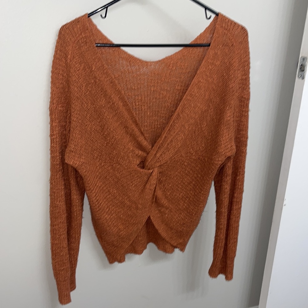 Long sleeve top